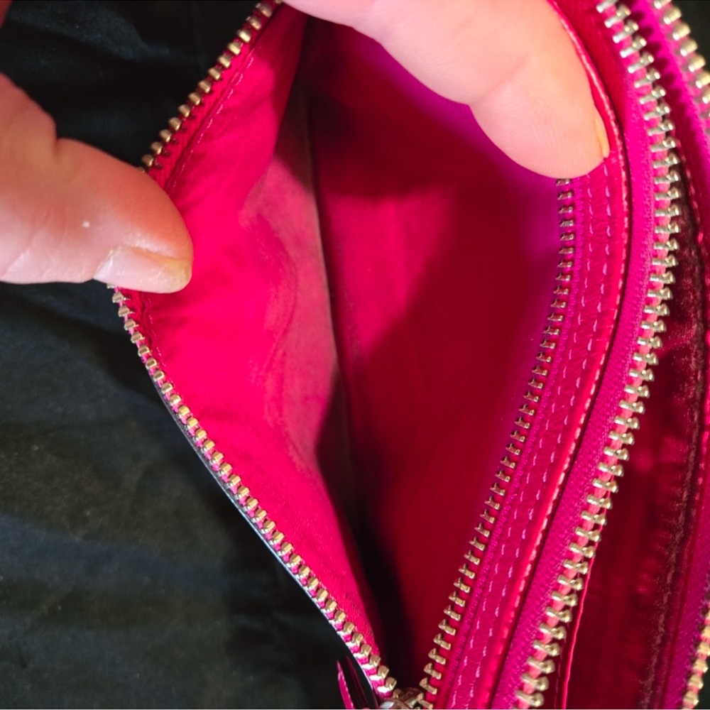 Coach EUC Pink Leather Zip Wristlet/Wallet - Picture 5 of 9